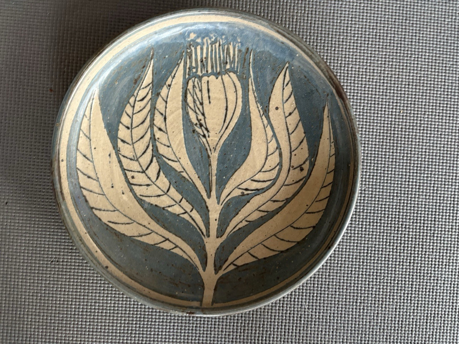 Wonderful Large Art Pottery Platter Wonderful Large Art Pottery Platter