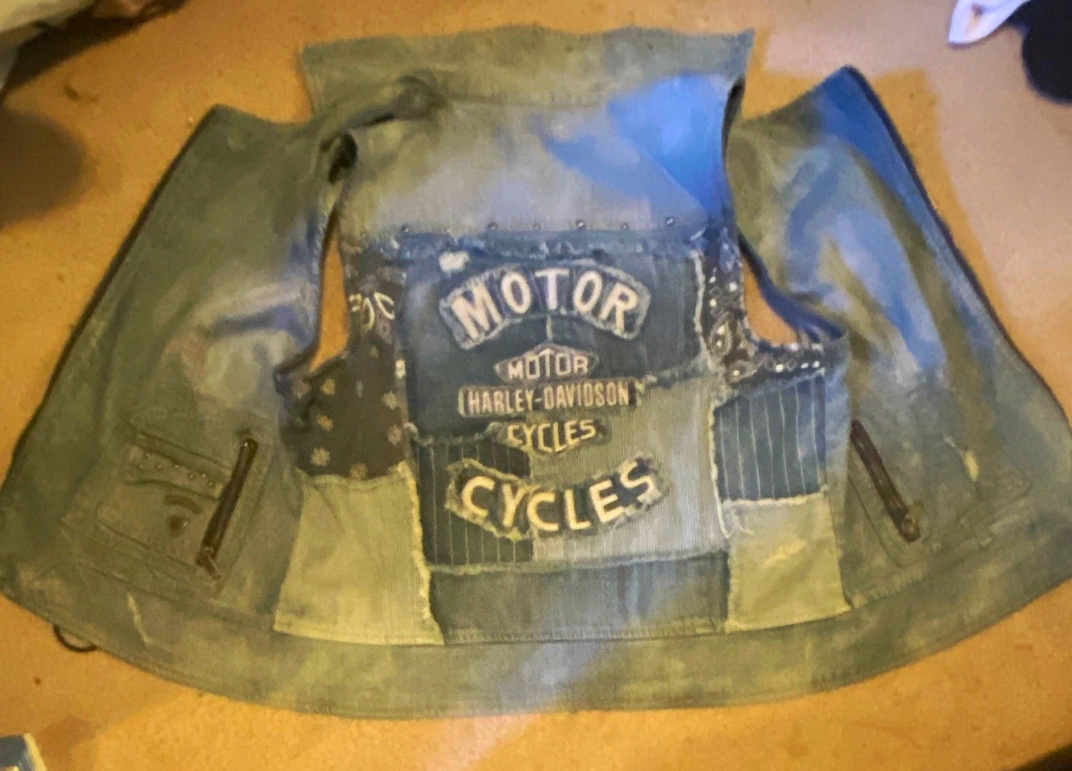Harley-Davidson Genuine MotorClothes Denim Vest Large Blue Patchwork Collectible