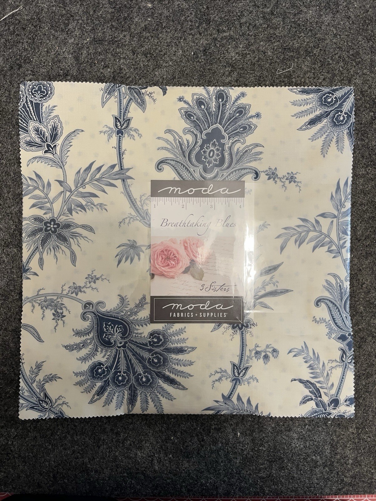 Breathtaking Blues By 3 Sisters For Moda Layer Cake Breathtaking Blues By 3 Sisters For Moda Layer Cake