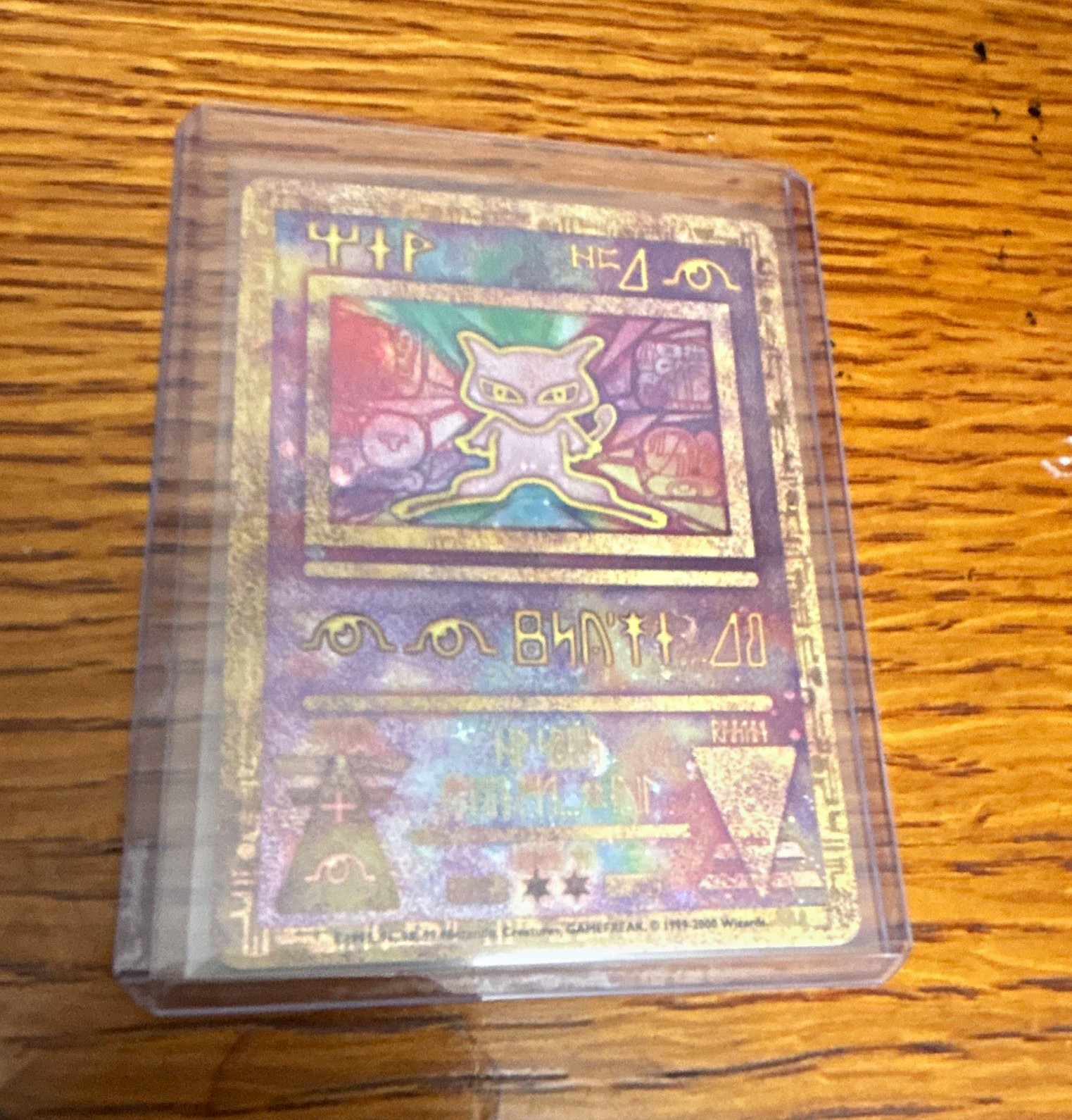 Wizards of the Coast 2000 Pokémon TCG Ancient Mew Holo Mew #8 Card Wizards of the Coast 2000 Pokémon TCG Ancient Mew Holo Mew #8 Card