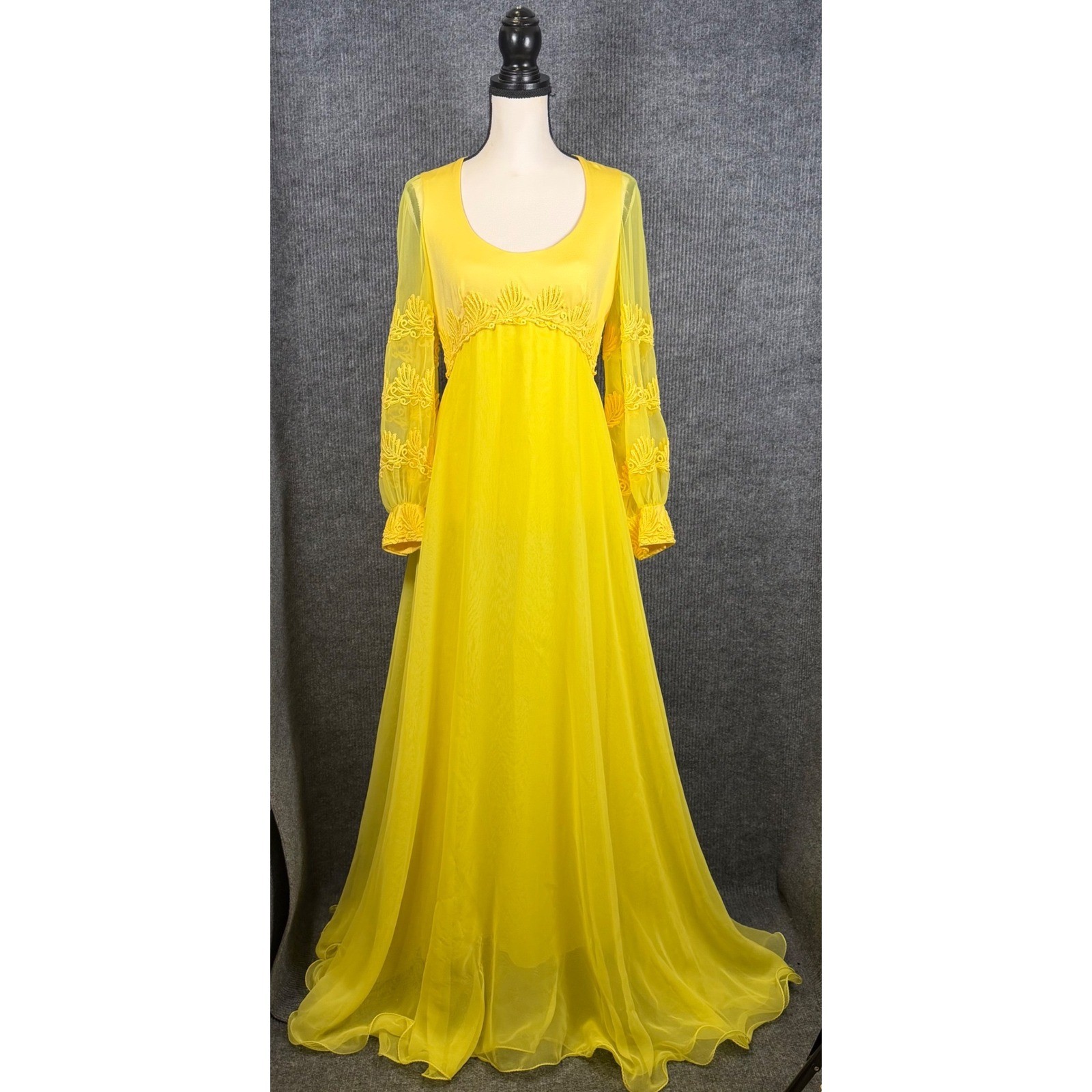 Lillie Rubin Maxi Dress Women M Yellow Vintage Embroidered Chiffon 70s Gown