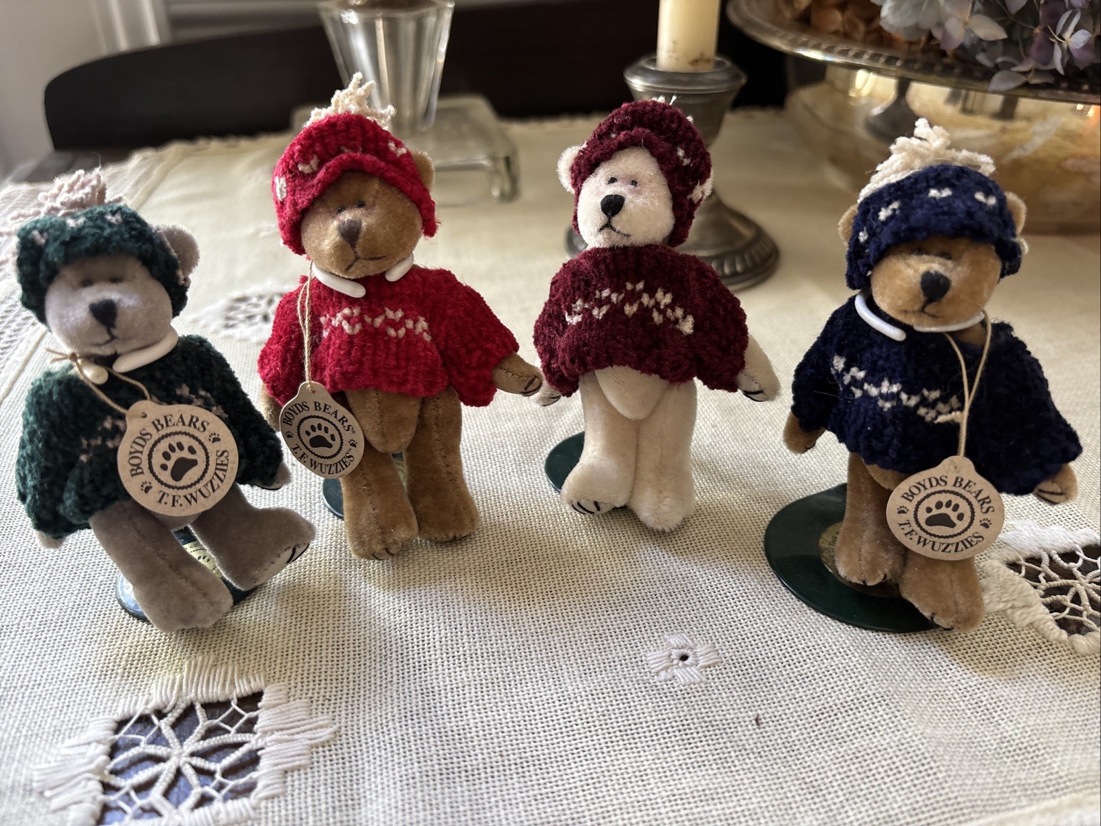 Boyd’s Bears-4 Winter Wuzzies 3 1/2” Boyd’s Bears-4 Winter Wuzzies 3 1/2”