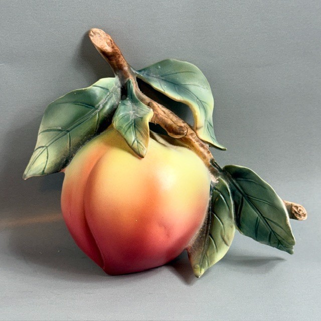 Vintage Ceramic Peach Fruit Figurine Napco Japan Kitchen Decor Gift Vegetable Vintage Ceramic Peach Fruit Figurine Napco Japan Kitchen Decor Gift Vegetable