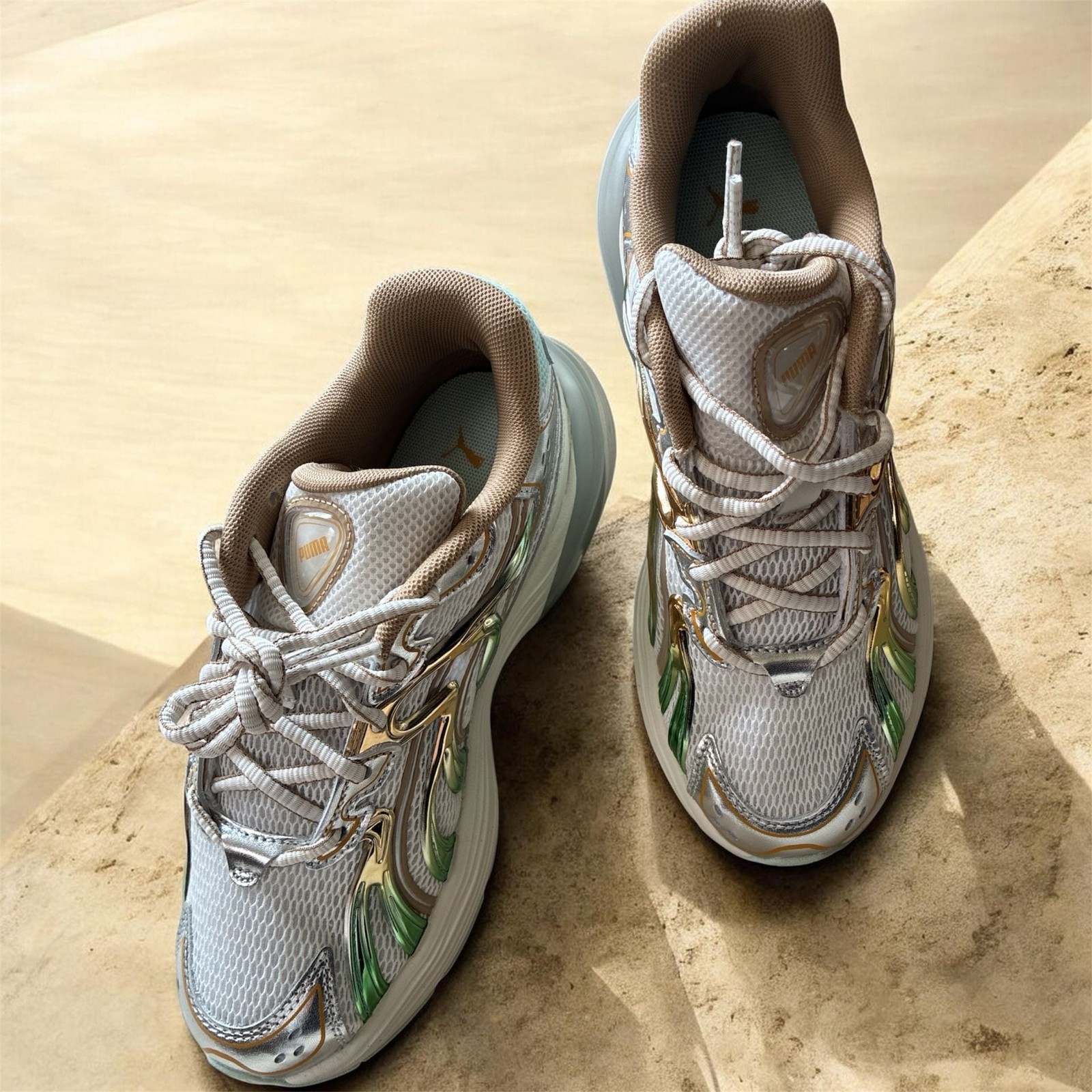 Puma Inverse Shimmer Sneakers Warm White/Archive Gold-Brand new-size 5.5 womens Puma Inverse Shimmer Sneakers Warm White/Archive Gold-Brand new-size 5.5 womens