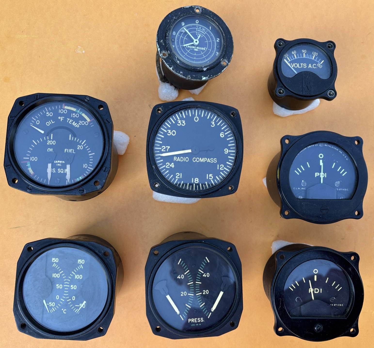 VTG Aircraft Instruments Aviation Gauges Lot of 8 Garwin/Bendix/Roller-Smith etc