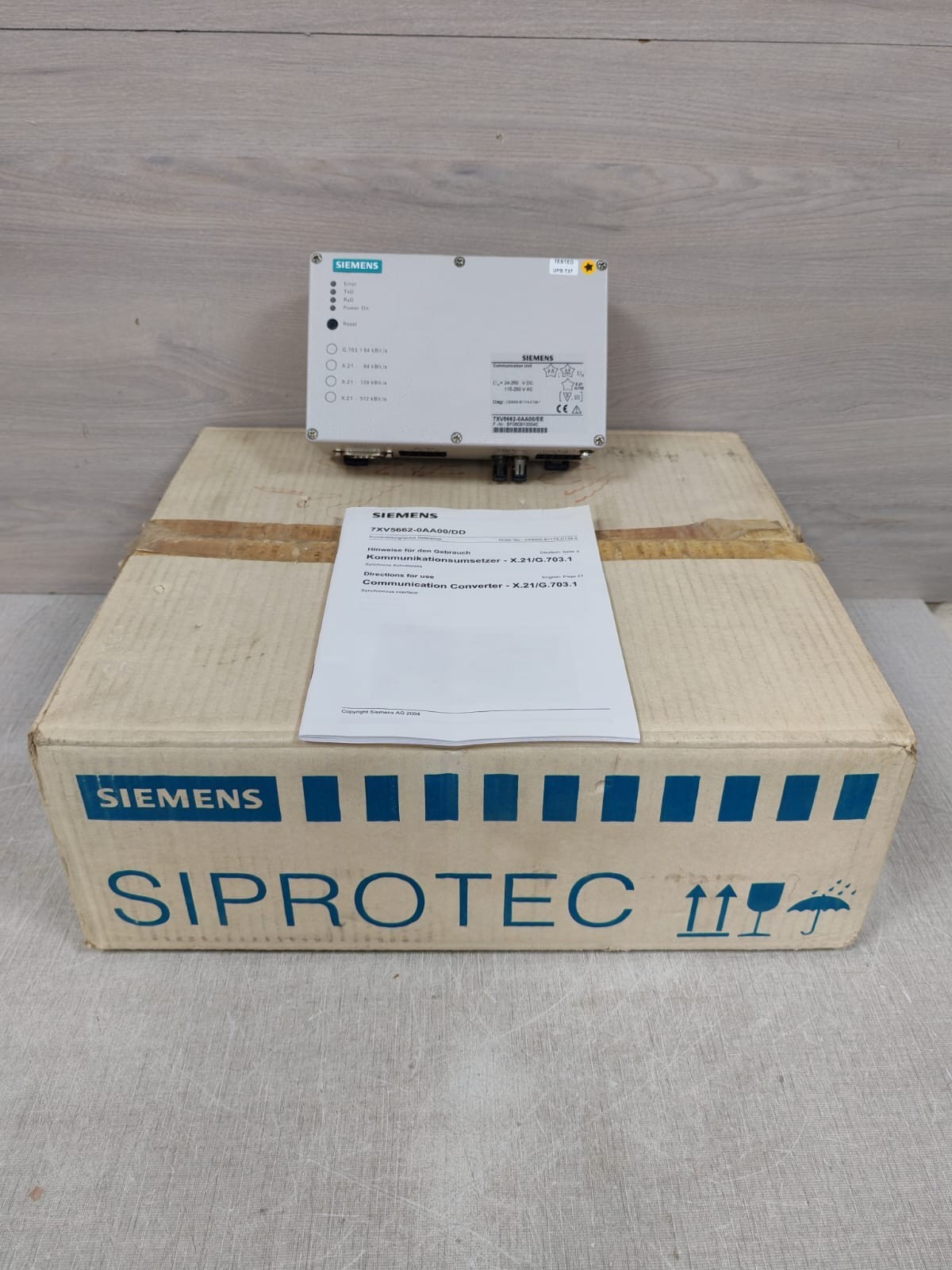 SIEMENS 7XV5662-0AA00/EE COMMUNICATION CONVERTER 24-250VDC