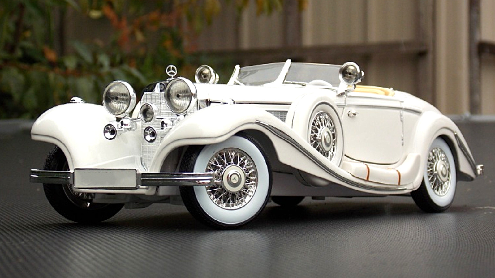 Mercedes-Benz Vintage1930Antique Car1955Custom Built TIN Metal Body 1:18 Model
