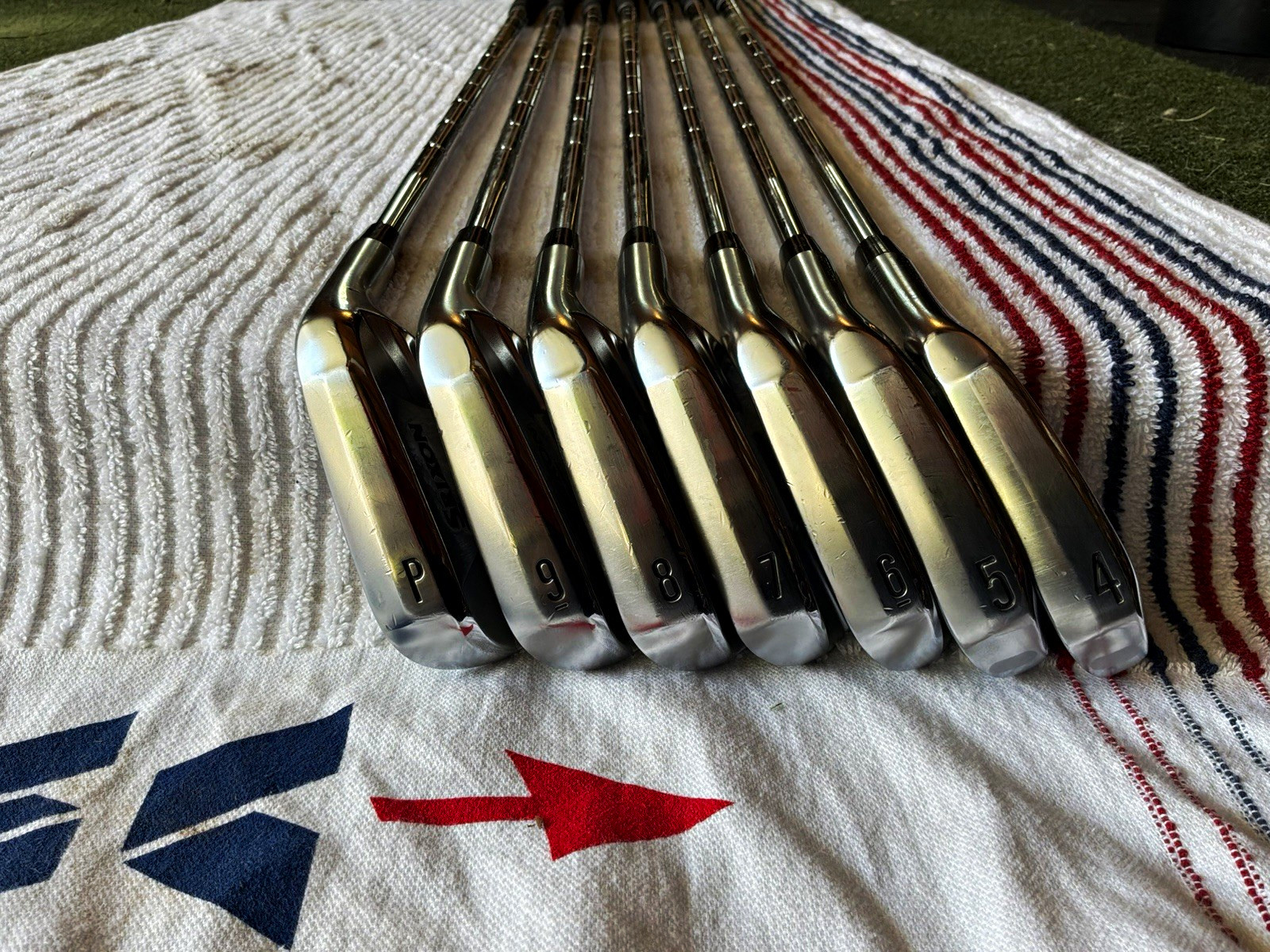 Srixon Z Forged II/ZXi7 4-PW Iron Set 7pc DG 120 TI X100 Steel XStiff RH