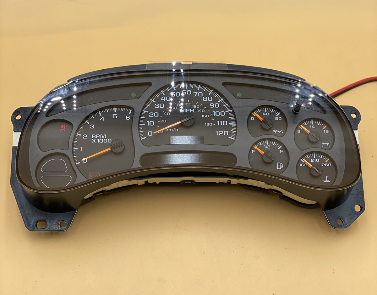SILVERADO SIERRA TAHOE YUKON AVALANCHE 2003-2006 INSTRUMENT CLUSTER SPEEDOMETER