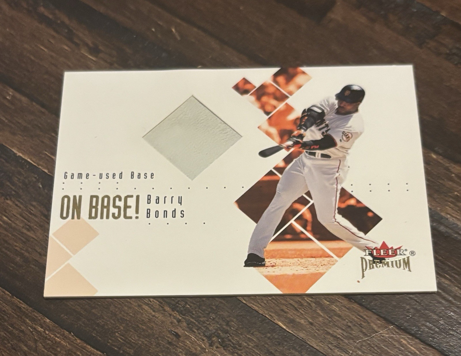 2002 Fleer Premium - On Base Barry Bonds #30 OB /100 Game Used Base Giants