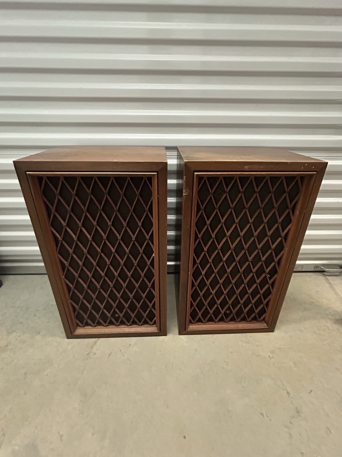 Pair Set Pioneer CS-77 Vintage Speakers with Wood Lattice Grill