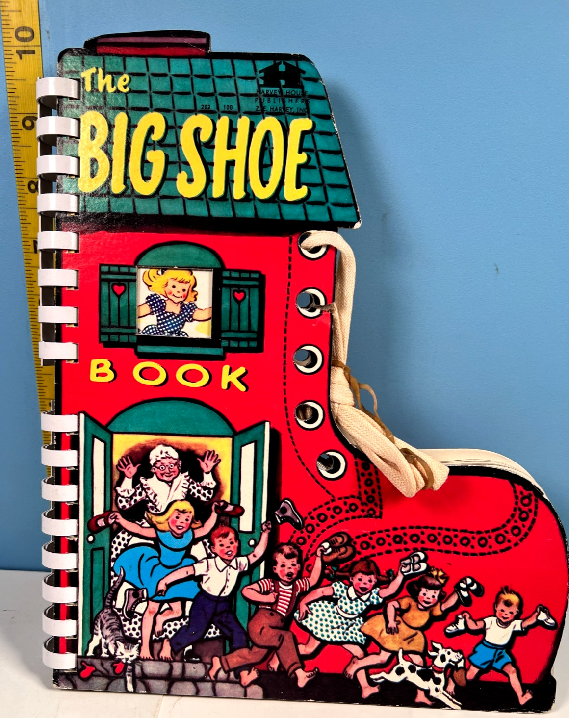 1956 The Big Shoe Book by Harvey House Publishers Virginia Brody