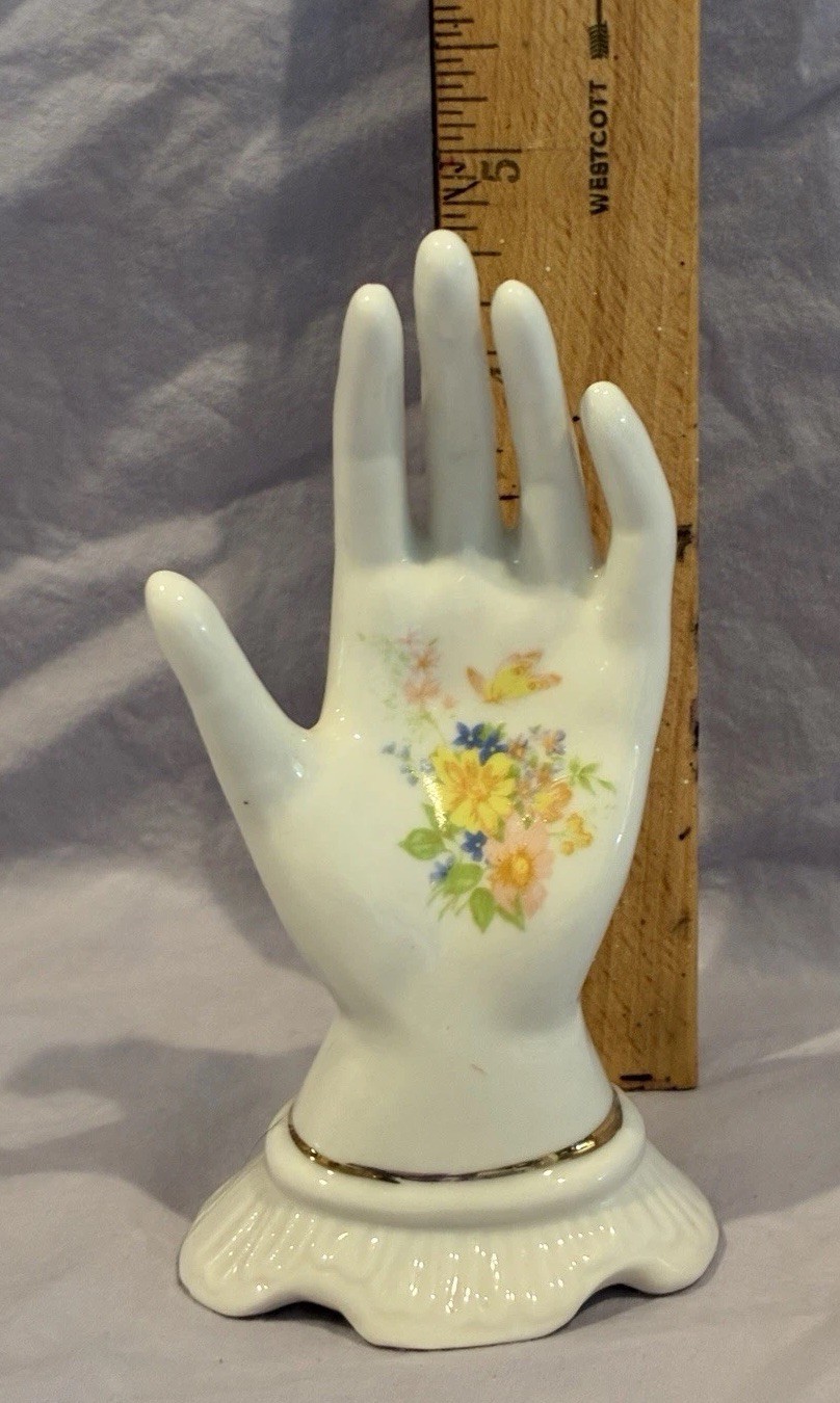 Vintage Porcelain Lady's Hand Figurine jewelry holder. Vintage Porcelain Lady's Hand Figurine jewelry holder.