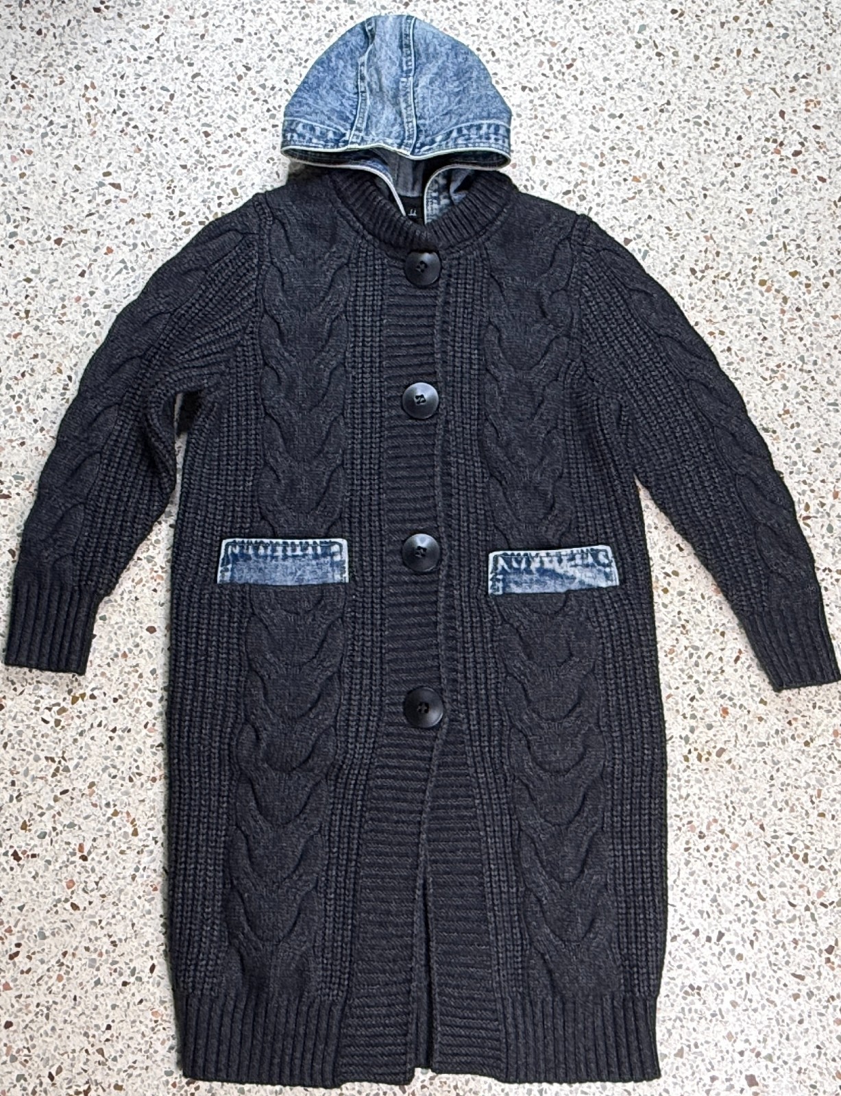 Joh Apparel Women\'s Seline Sweater & Denim Coat Size Small