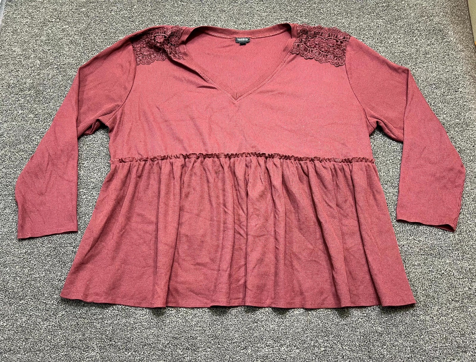 Torrid Babydoll Top Women 3 Pink Pleated Insert Lace Long Sleeve V Neck Pullover Torrid Babydoll Top Women 3 Pink Pleated Insert Lace Long Sleeve V Neck Pullover