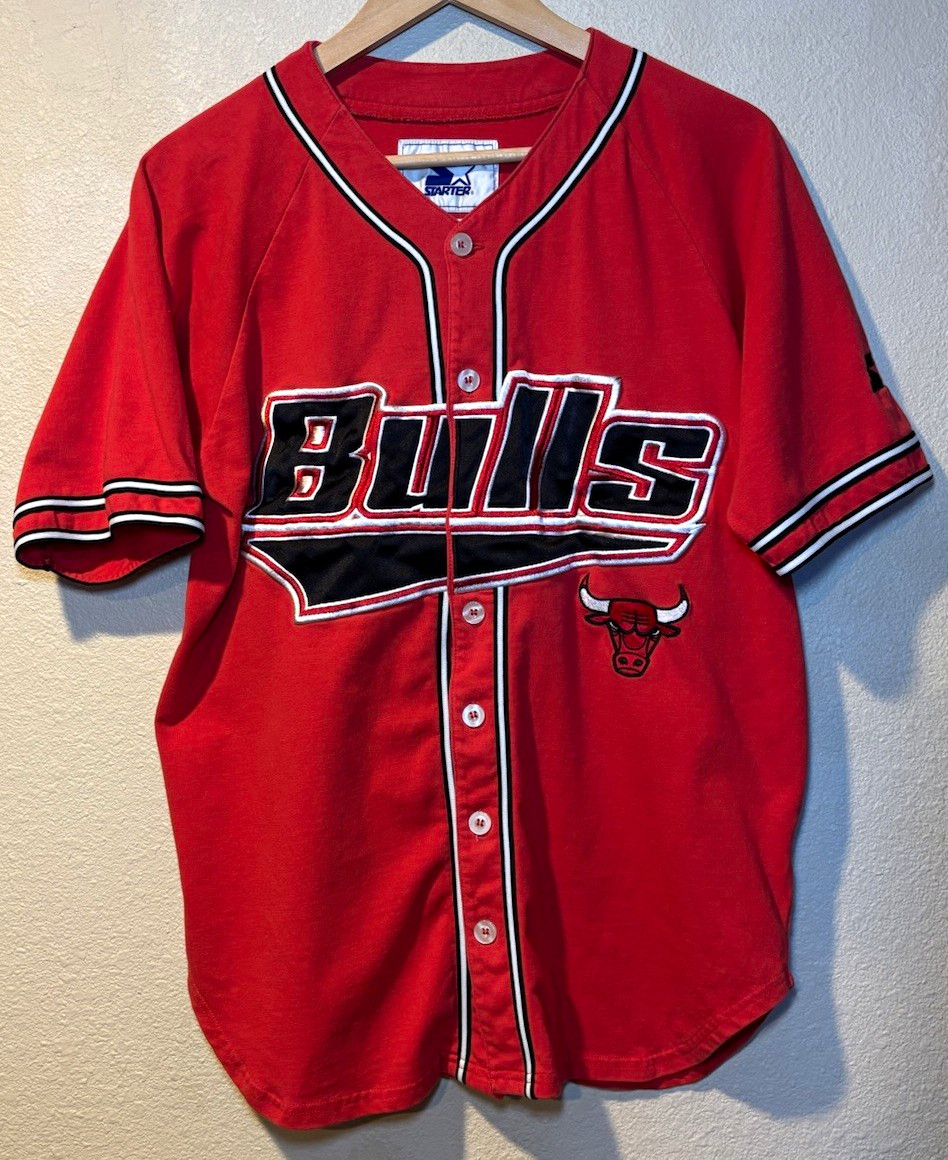 Vintage 90s Starter Chicago Bulls Button Up Baseball Jersey Red Size Small NBA Vintage 90s Starter Chicago Bulls Button Up Baseball Jersey Red Size Small NBA