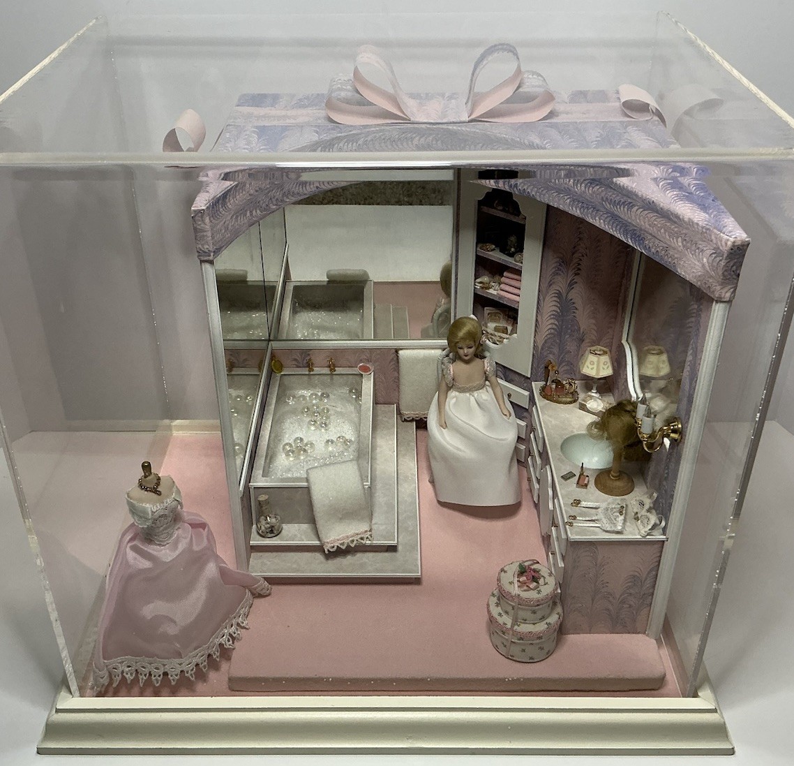 ARTISAN DOLLHOUSE MINIATURE BOUDOIR POWDER ROOM VANITY ROOM BOX INTRICATE OOAK