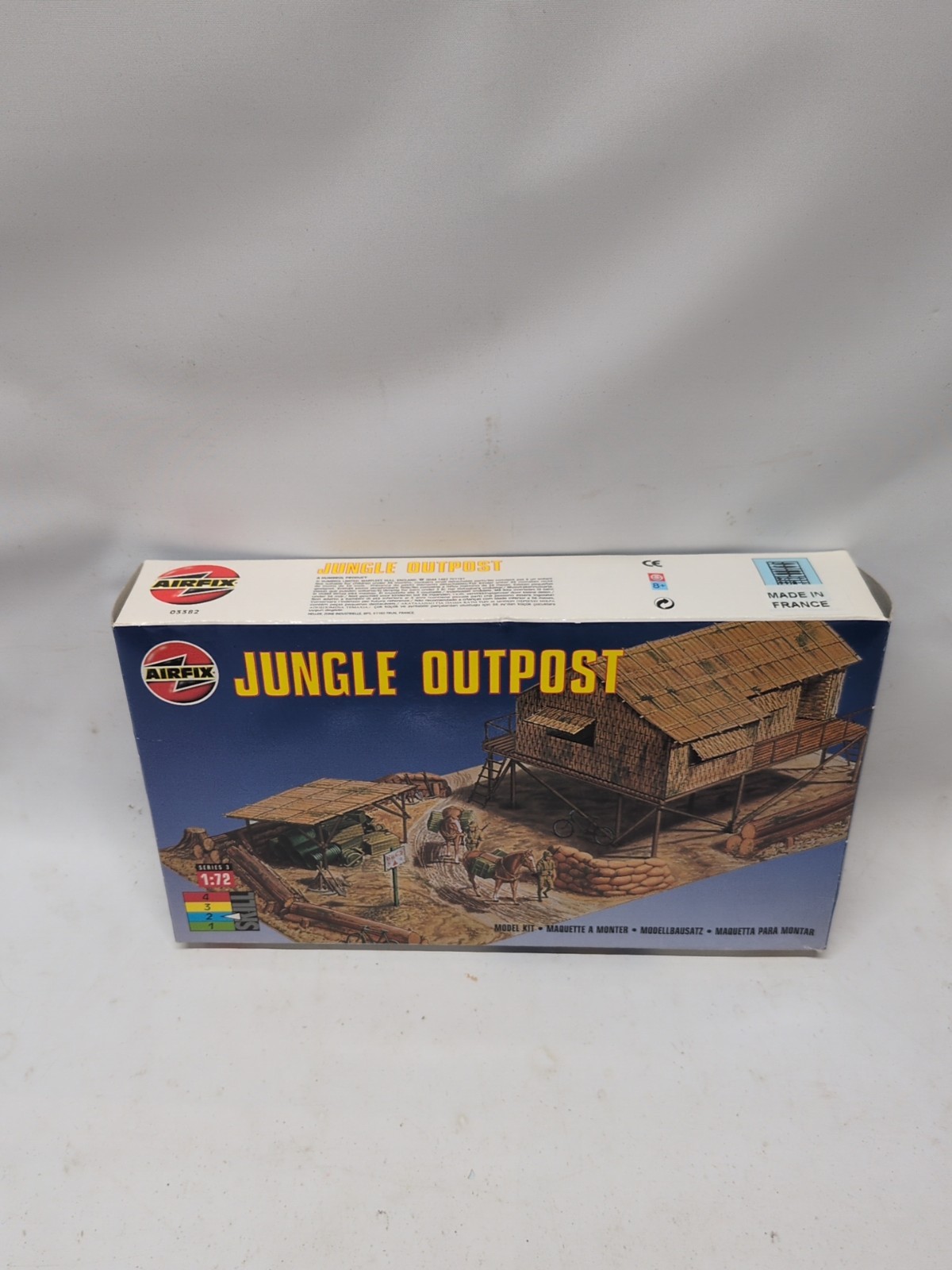 Vintage Airfix 1:72 Kit 03382 Jungle Outpost Diorama Kit. Open Box Sealed Parts Vintage Airfix 1:72 Kit 03382 Jungle Outpost Diorama Kit. Open Box Sealed Parts