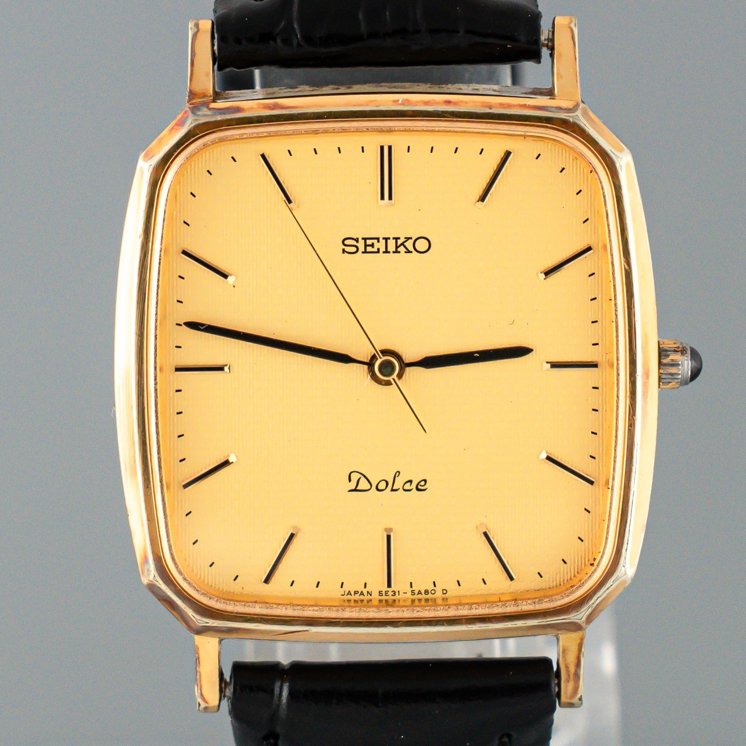 Seiko Dolce 5E31-5A80 [US Stock] Vintage 1990 Gold Quartz Mens 27mm Watch JP