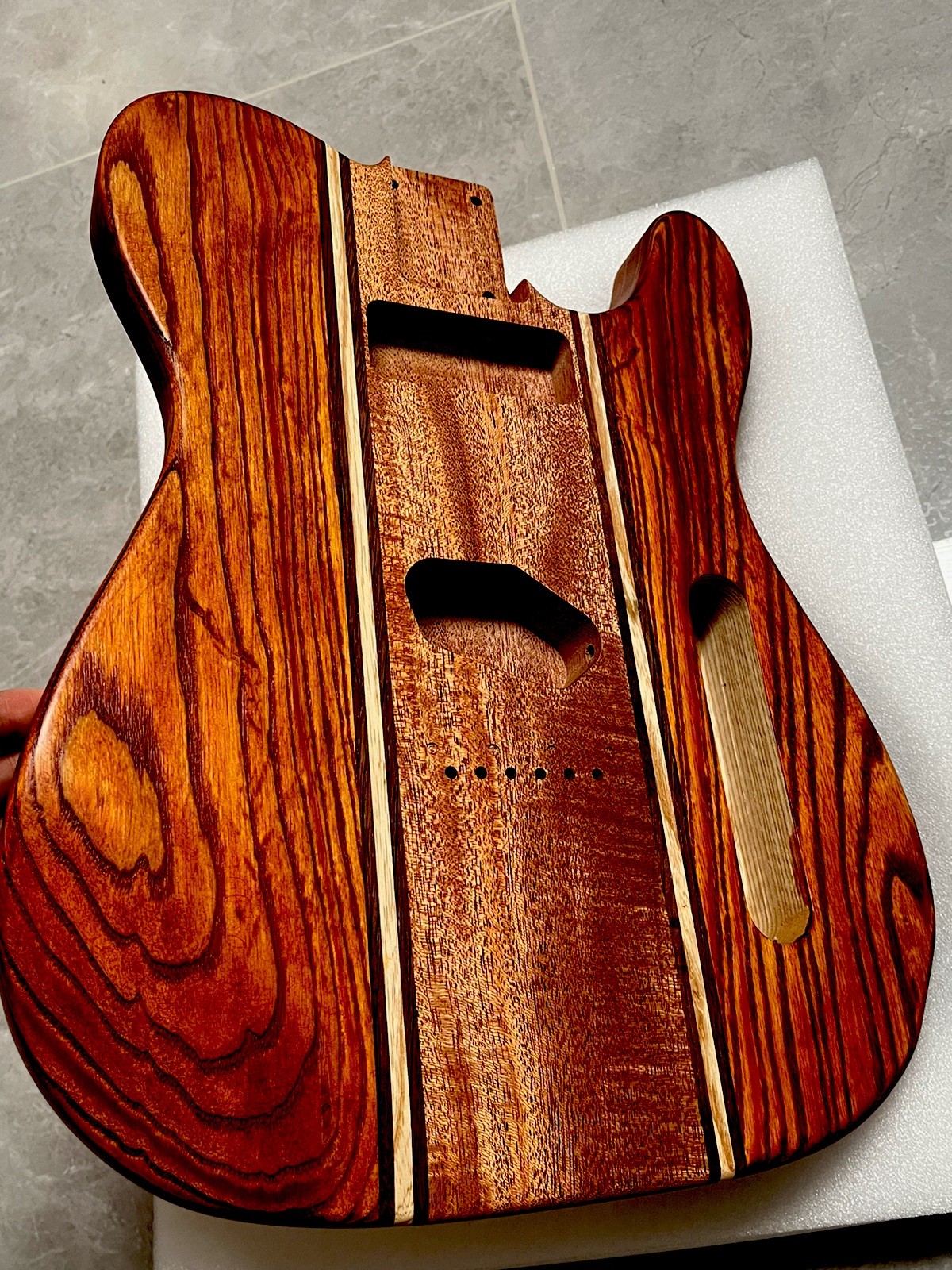 AAAAA Handcrafted  9-Piece Guitar Body Ash & Mahogany Satin Natural Wood Grain