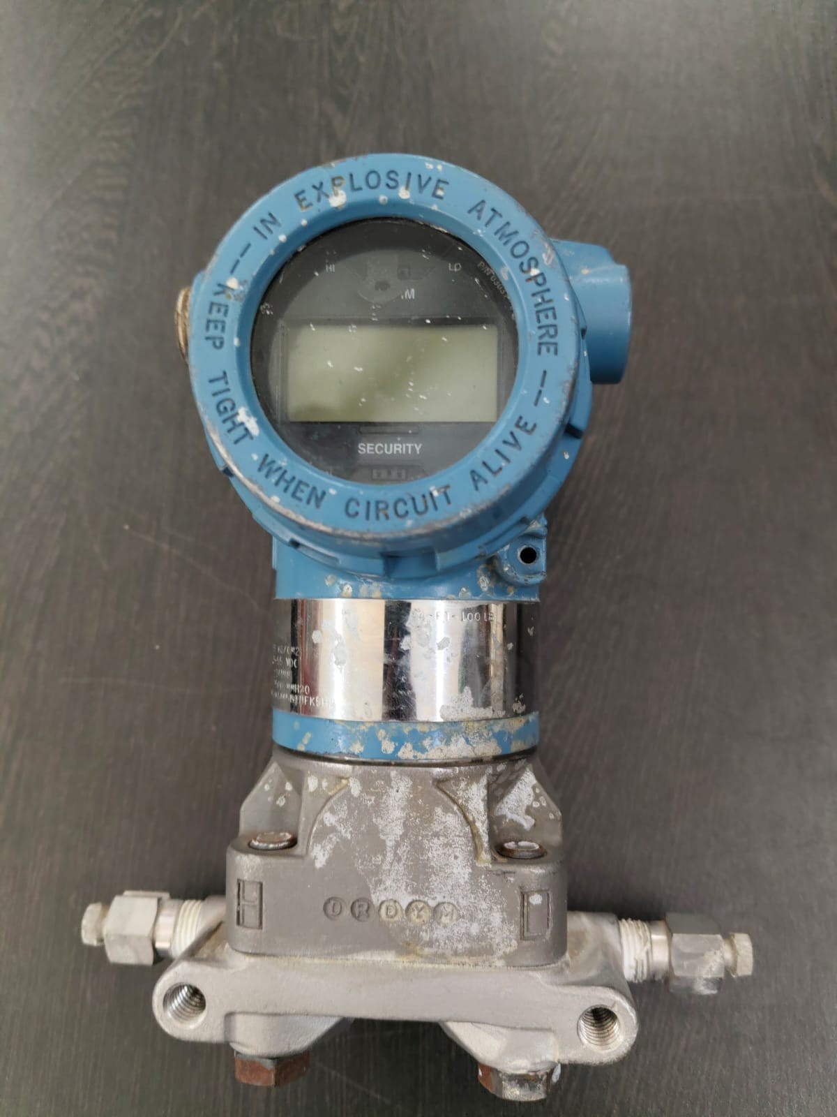 Rosemount 3051CD2A02A1AM5B1DFK5H2 Pressure Trasnmitter 255 KG/CM2