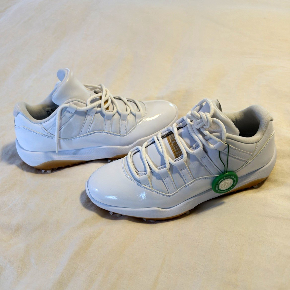 Nike Air Jordan 11 XI Low Golf Shoes White Metallic Gold Men’s 10.5 New