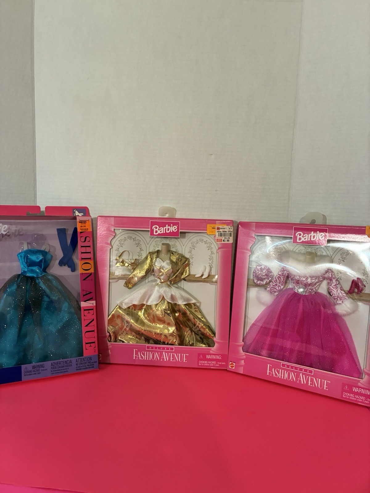 Barbie Fashion Avenue Deluxe Gowns Barbie Fashion Avenue Deluxe Gowns