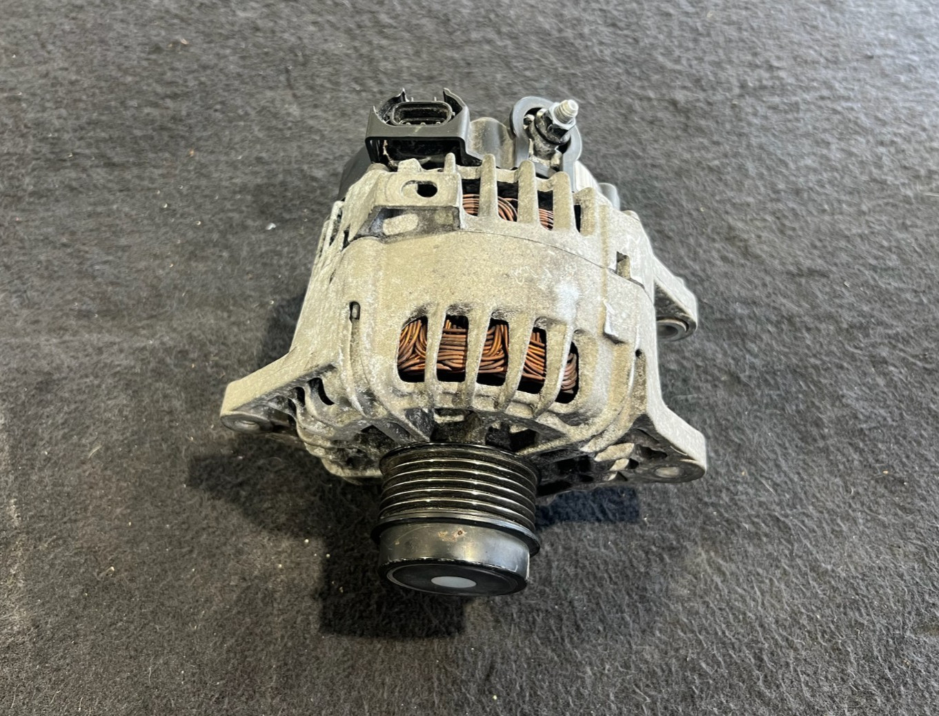 2011 - 2017 OEM HYUNDAI VELOSTER KIA RIO SOUL FORTE 1.6L ALTERNATOR 37300-2B760