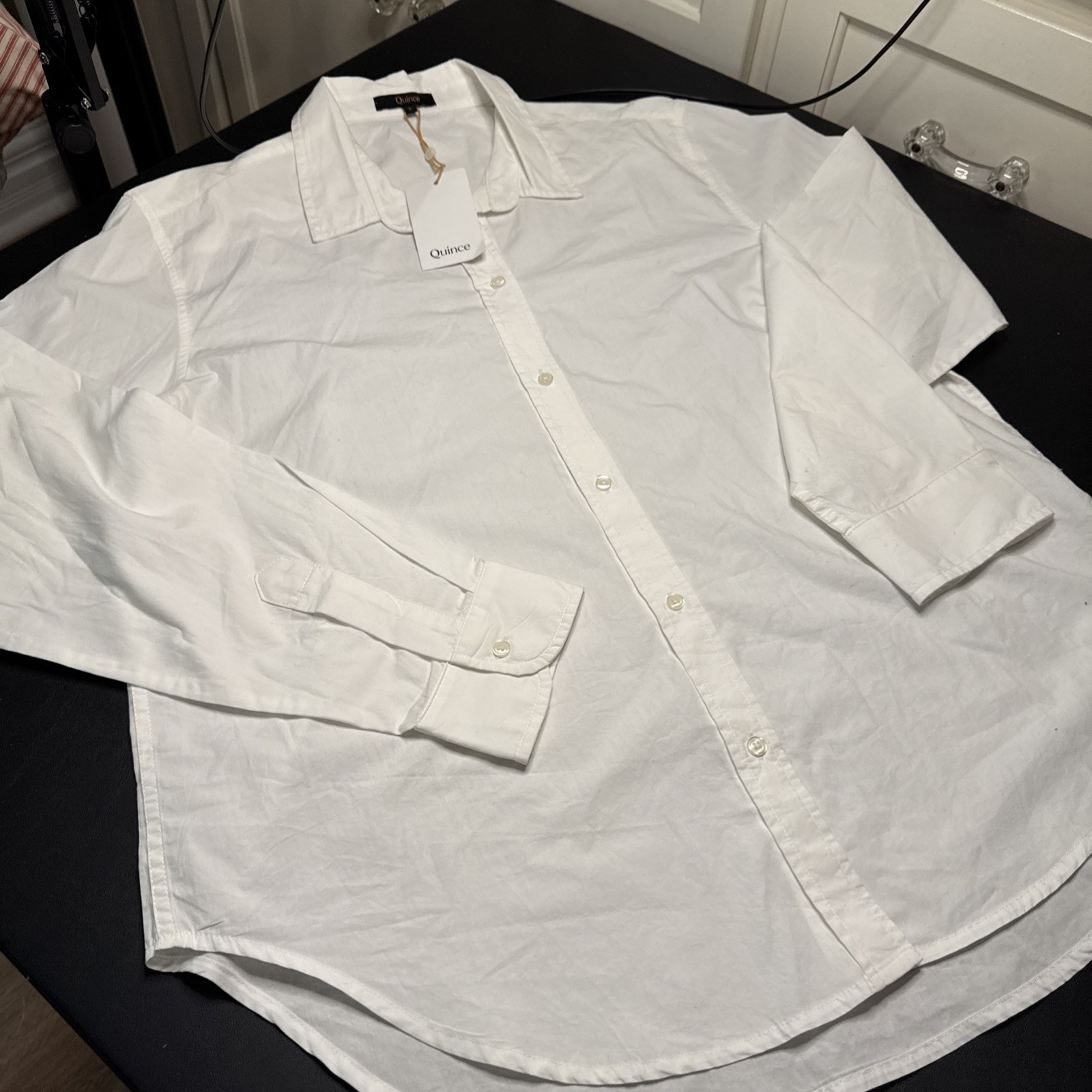 Quince NWT Large White 100% Organic Cotton Long Sleeve Button Down Shirt Quince NWT Large White 100% Organic Cotton Long Sleeve Button Down Shirt