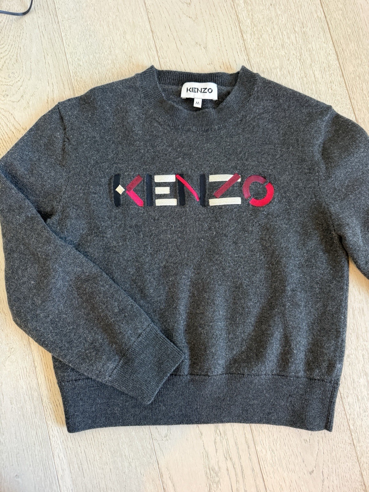 KENZO kids size 12 Gray Crew Neck Wool Knit Pullover Sweater M Logo Long Sleeve KENZO kids size 12 Gray Crew Neck Wool Knit Pullover Sweater M Logo Long Sleeve