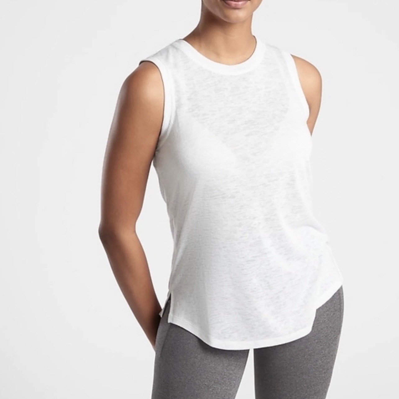 Athleta Breezy Tank White Sleeveless Crew Neck Curved Hem Top Medium NWT Athleta Breezy Tank White Sleeveless Crew Neck Curved Hem Top Medium NWT