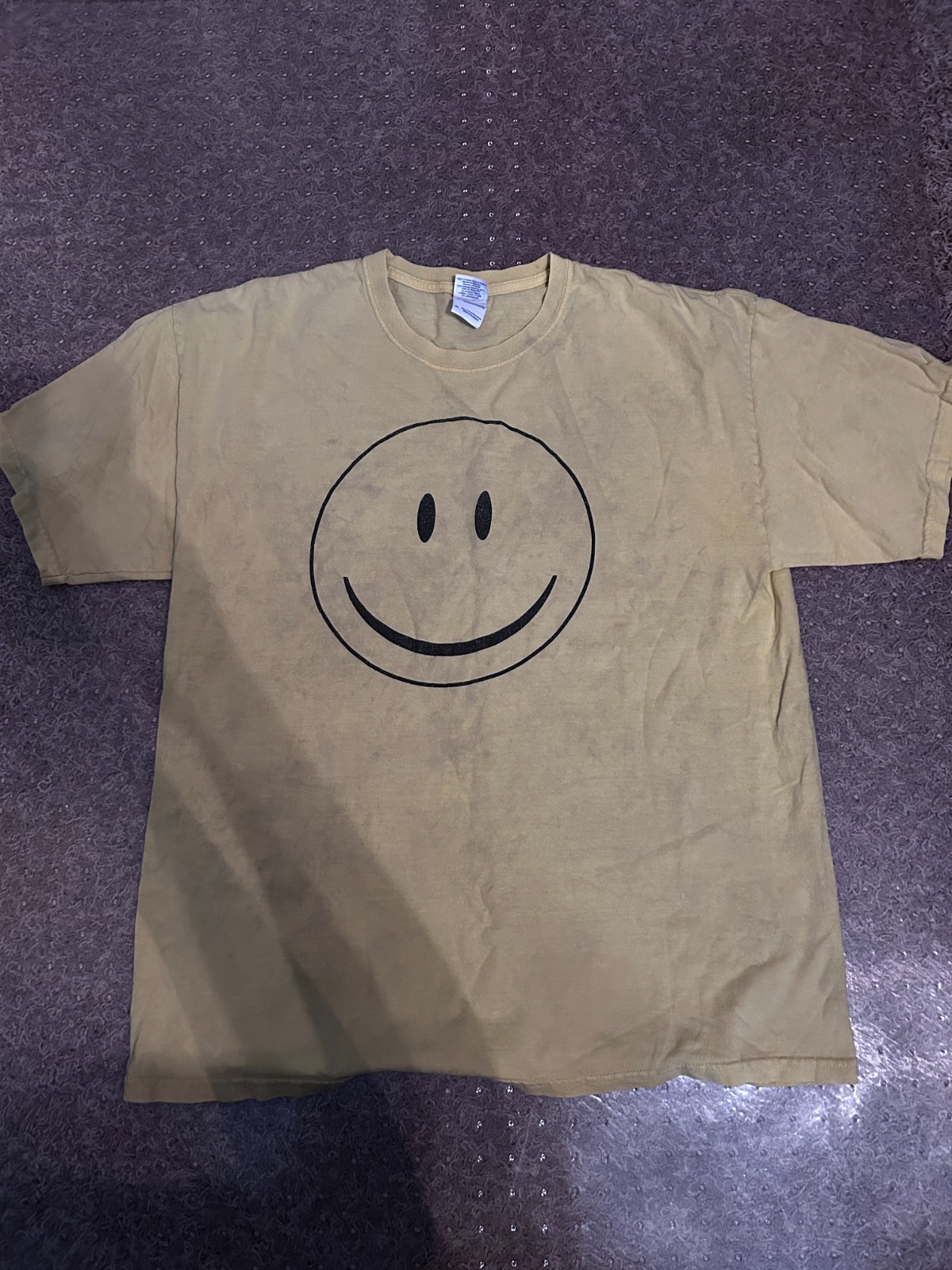 Y2K Vintage Yellow Smile Smiley Happy Face Graphic T Shirt Y2K Vintage Yellow Smile Smiley Happy Face Graphic T Shirt