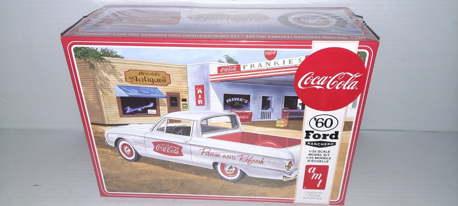 AMT 1960 Ford Ranchero w/Coke Chest Coca-Cola Plastic Model Kit 1/25 Scale 1189
