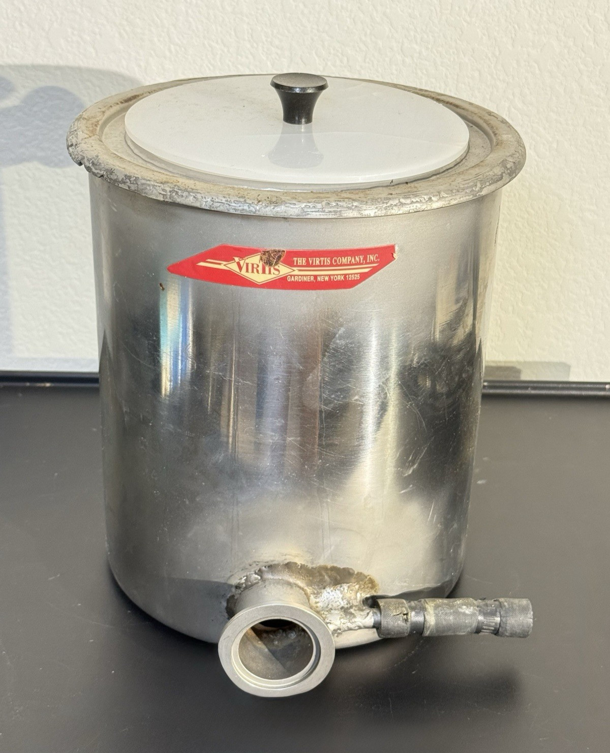 Virtis Research Equipment - Freeze Dryer Stainless Steel Drum with Lid Virtis Research Equipment - Freeze Dryer Stainless Steel Drum with Lid