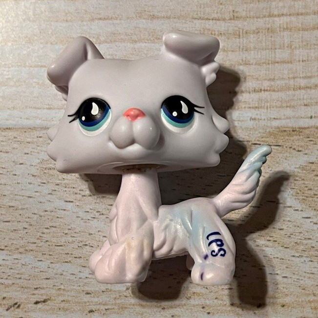 LPS #2452 Rare Collie Dog Authentic Littlest Pet Shop Blind Bag Blue Eyes LPS #2452 Rare Collie Dog Authentic Littlest Pet Shop Blind Bag Blue Eyes