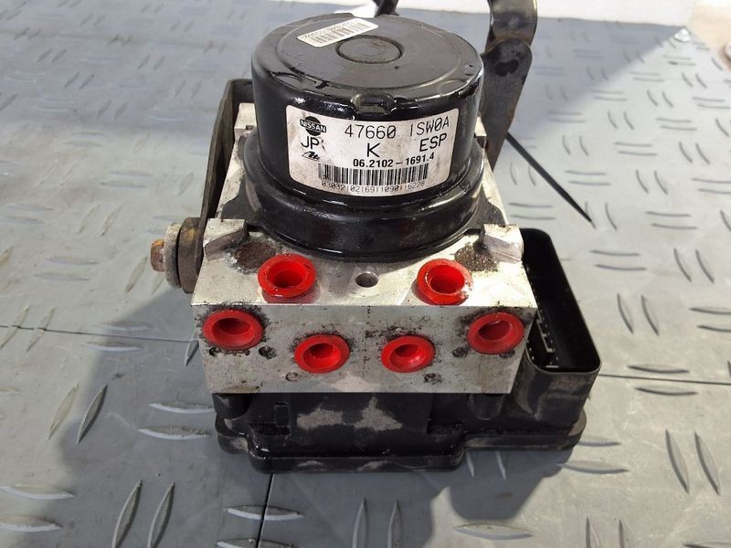 2009-2011 Nissan Murano ABS Control Module Anti Lock Brake Pump Assembly OEM