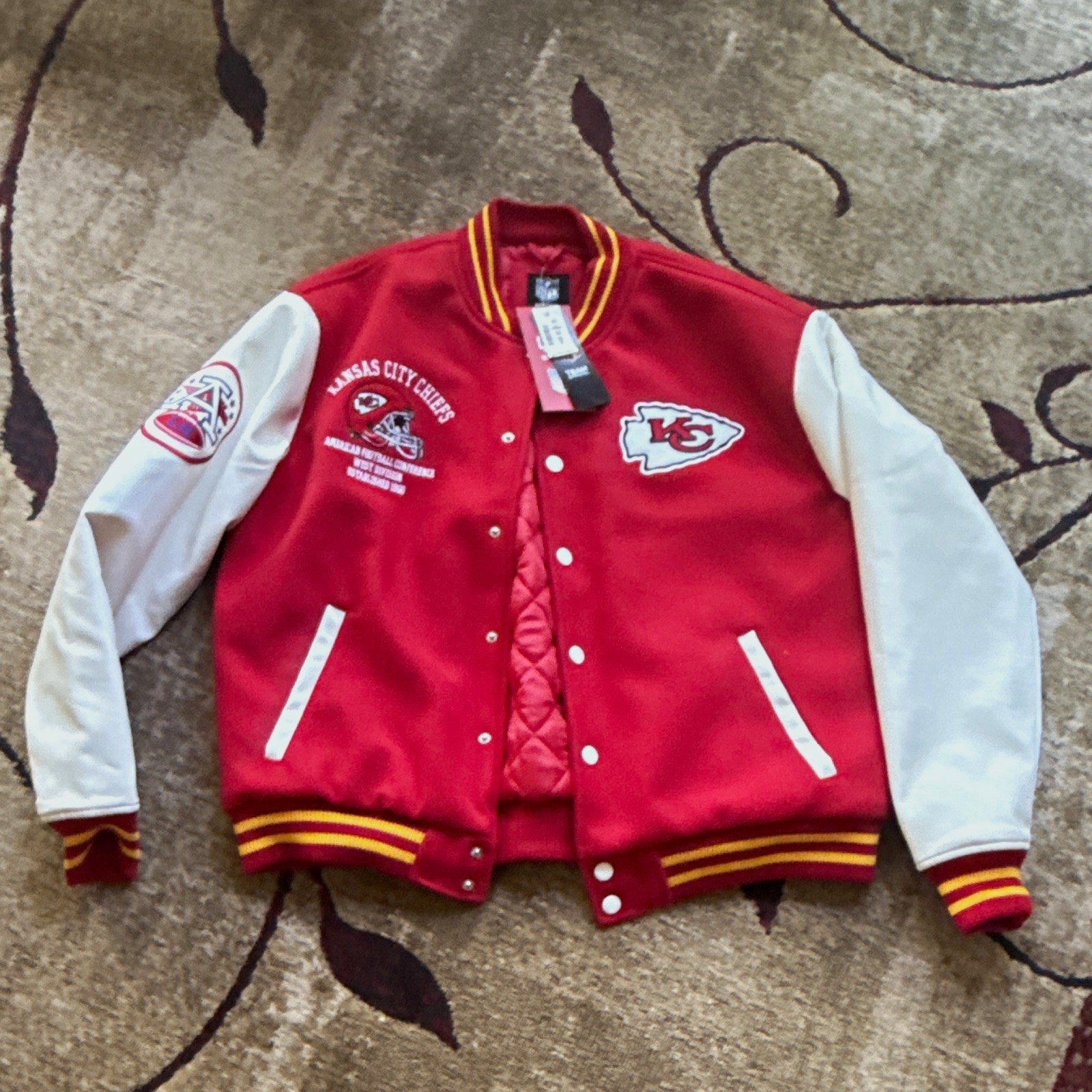NFL Team Apparel Kansas City Chiefs Ultra Game Large NFL Team Apparel Kansas City Chiefs Ultra Game Large