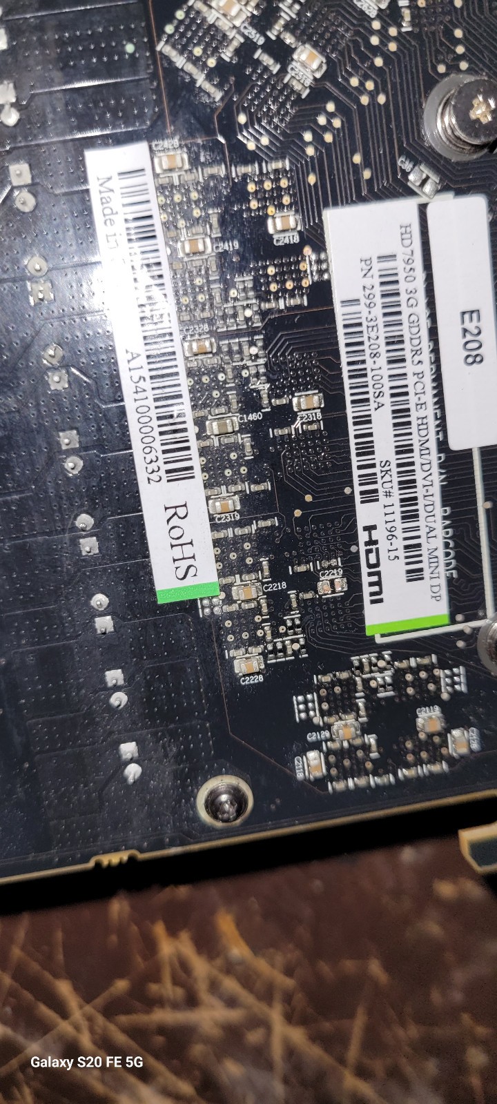 AMD Radeon Sapphire HD 7950 3GB Mac Edition AMD Radeon Sapphire HD 7950 3GB Mac Edition