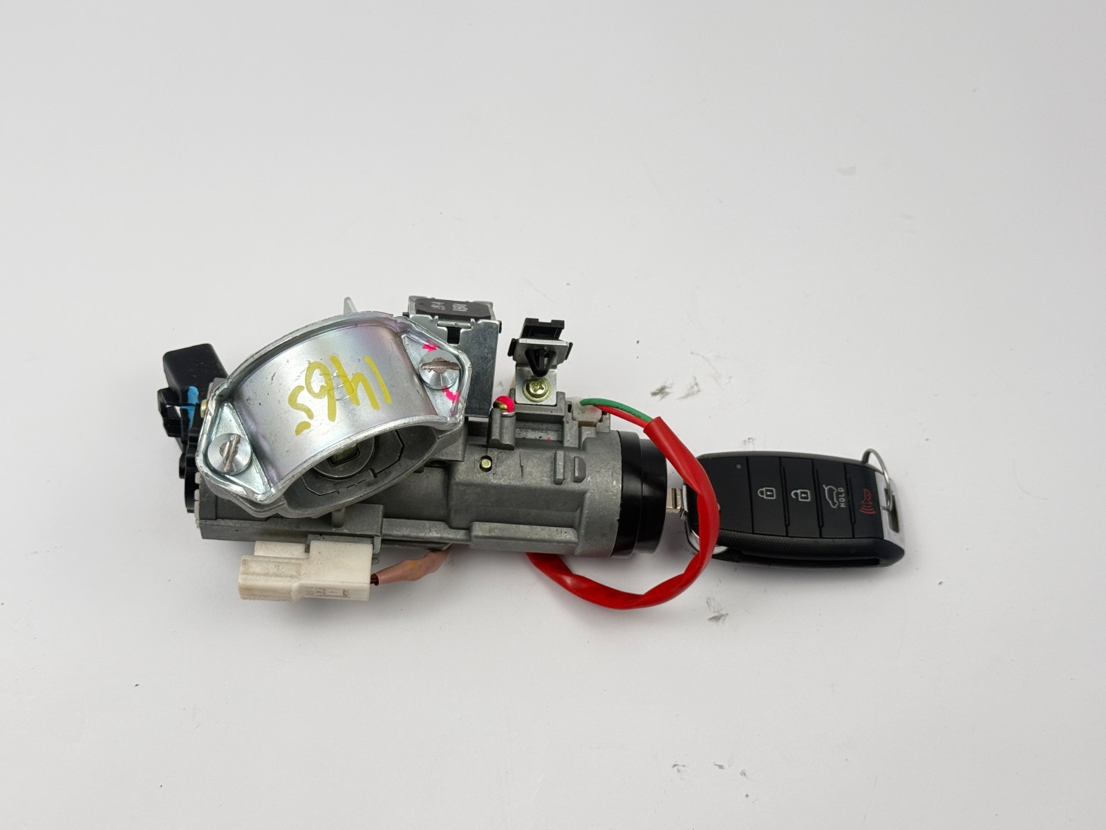 2014-2015 KIA SORENTO IGNITION SWITCH LOCK W/ SMART KEY FOB OEM 2014-2015 KIA SORENTO IGNITION SWITCH LOCK W/ SMART KEY FOB OEM