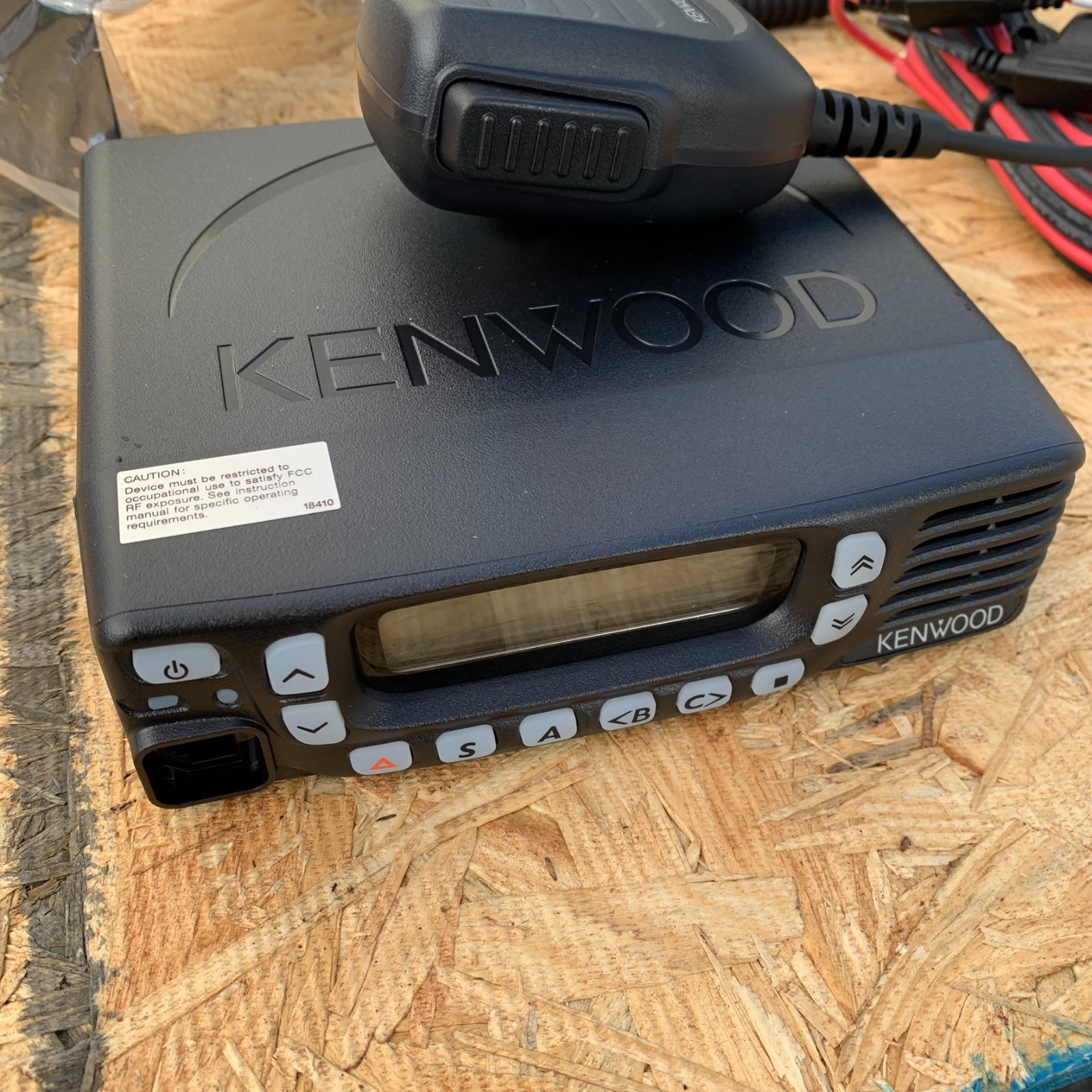 KENWOOD TK-8360H UHF Radio WITH KMC  36 MIC  Wiring & Mount [UNPROGRAMMED]