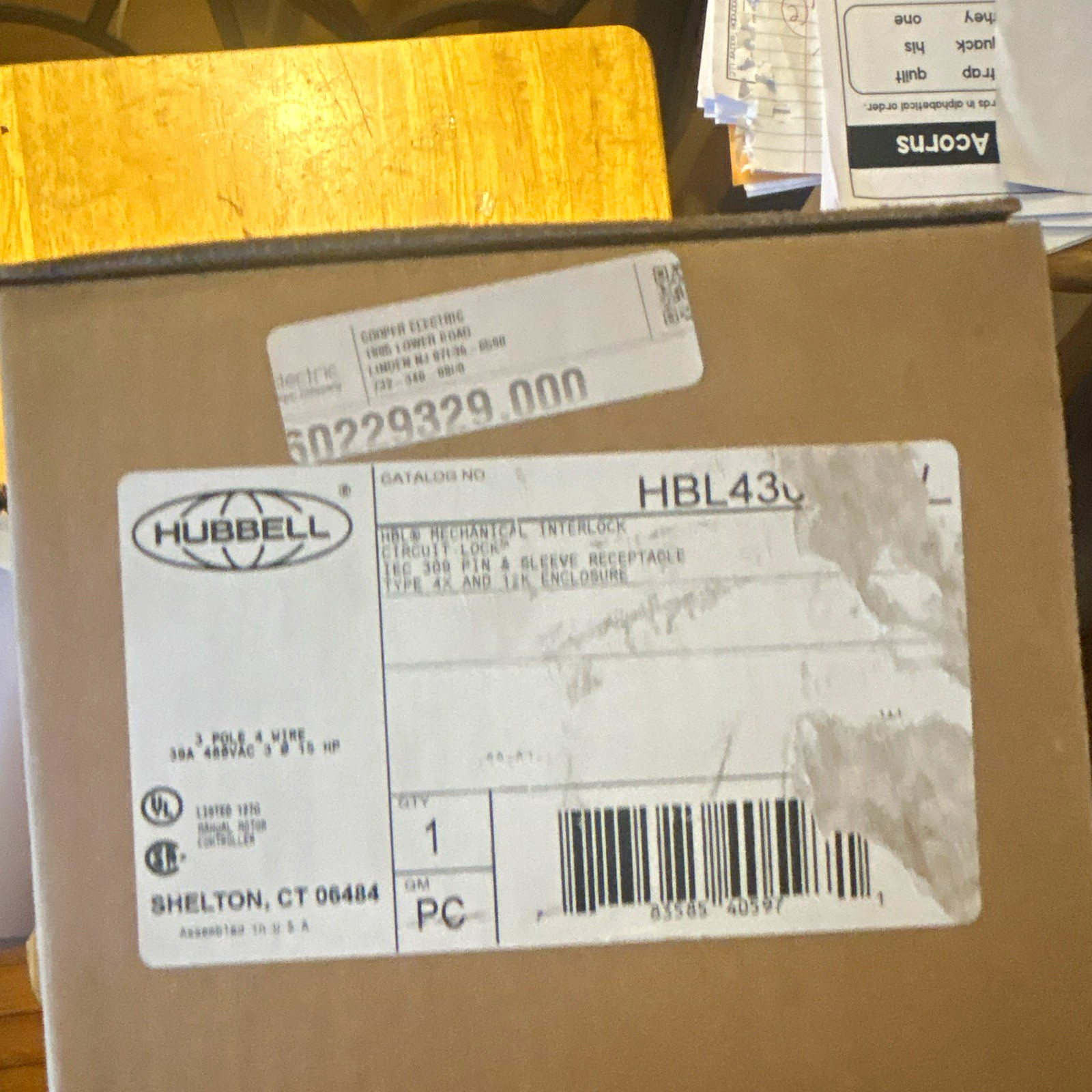 Hubbell hbl430mi7w pin and sleeve female mechanically interlocked receptacle 30