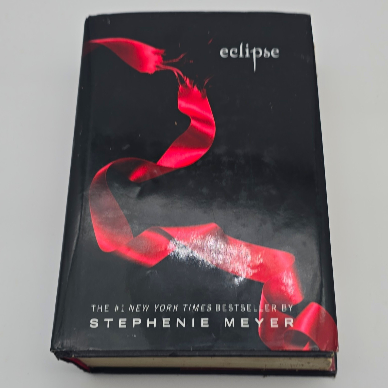Stephenie Meyer Eclipse Twilight Saga Hardcover 2007 Little, Brown Dust Jacket Stephenie Meyer Eclipse Twilight Saga Hardcover 2007 Little, Brown Dust Jacket