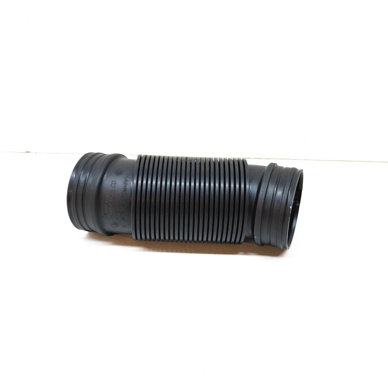 New Volkswagen Jetta Mk6 Air Intake Hose 1K0129618CD 2016