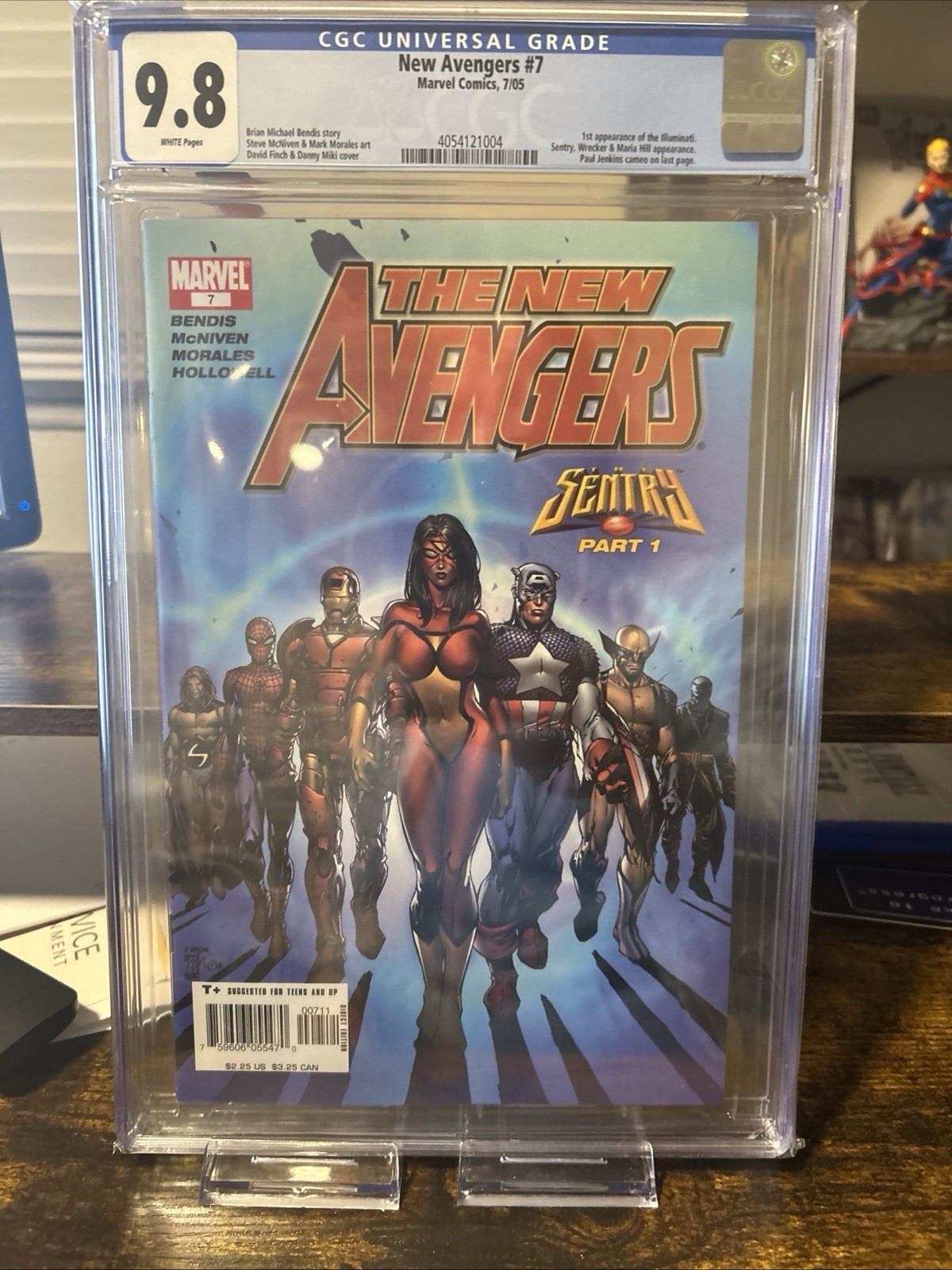 New Avengers #7 (Marvel, 2005) CGC 9.8 WP 1st Appearance of the Illuminati
