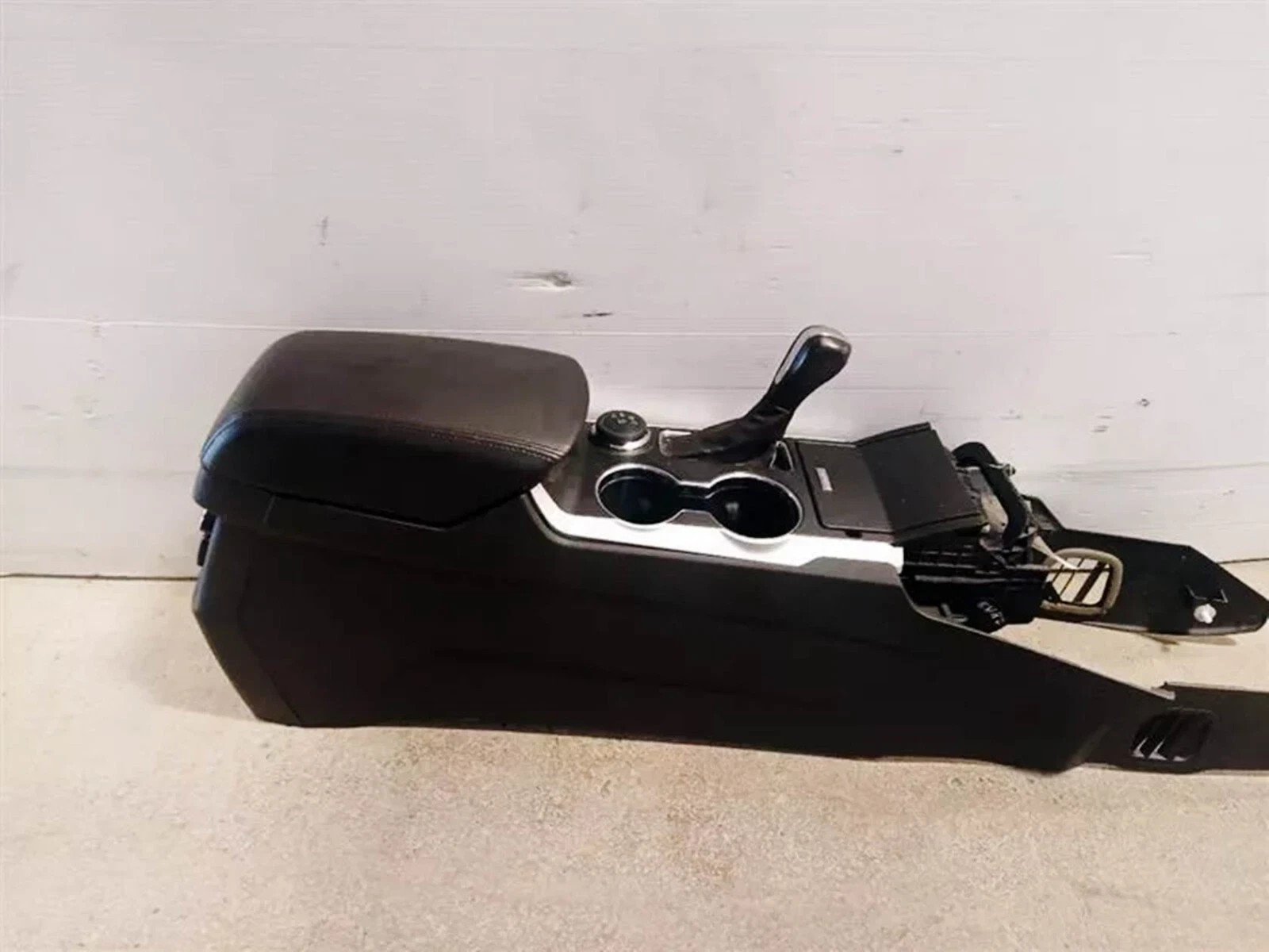 2011-2015 Ford Explorer Limited Front Floor Center Console Slect Shift Black