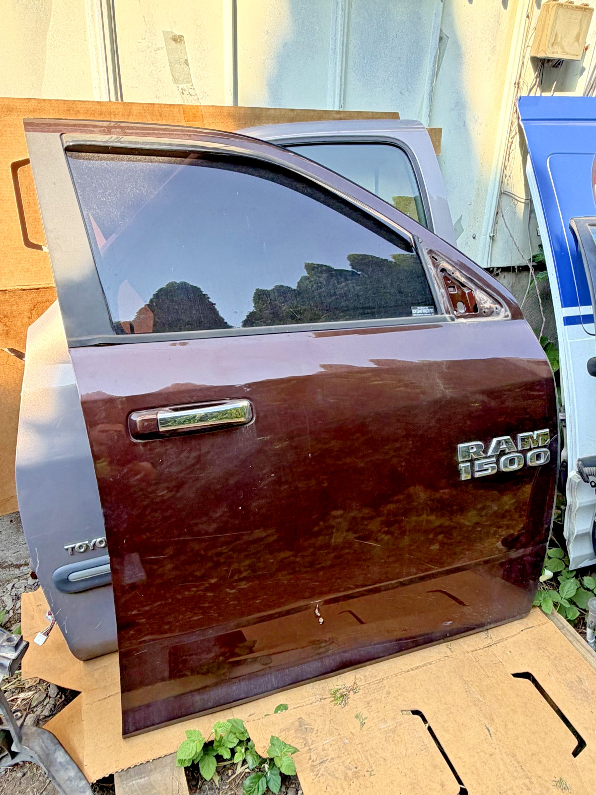 2013-2018 Dodge Ram 1500 Crew Cab Front Right Passenger Side Door Code PEP OEM