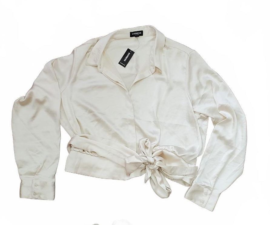 BNWT Express Top (Size: XL)