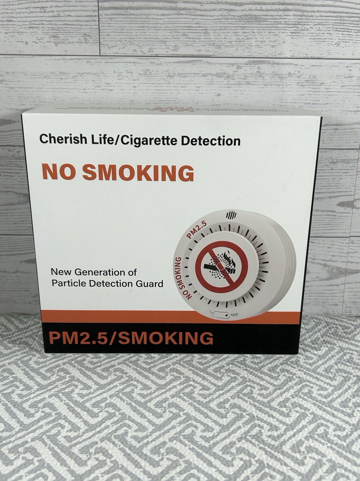 2-in-1 Cigarette Smoke Detector PM2.5 Air Quality Alarm w/ Remote Control 2-in-1 Cigarette Smoke Detector PM2.5 Air Quality Alarm w/ Remote Control