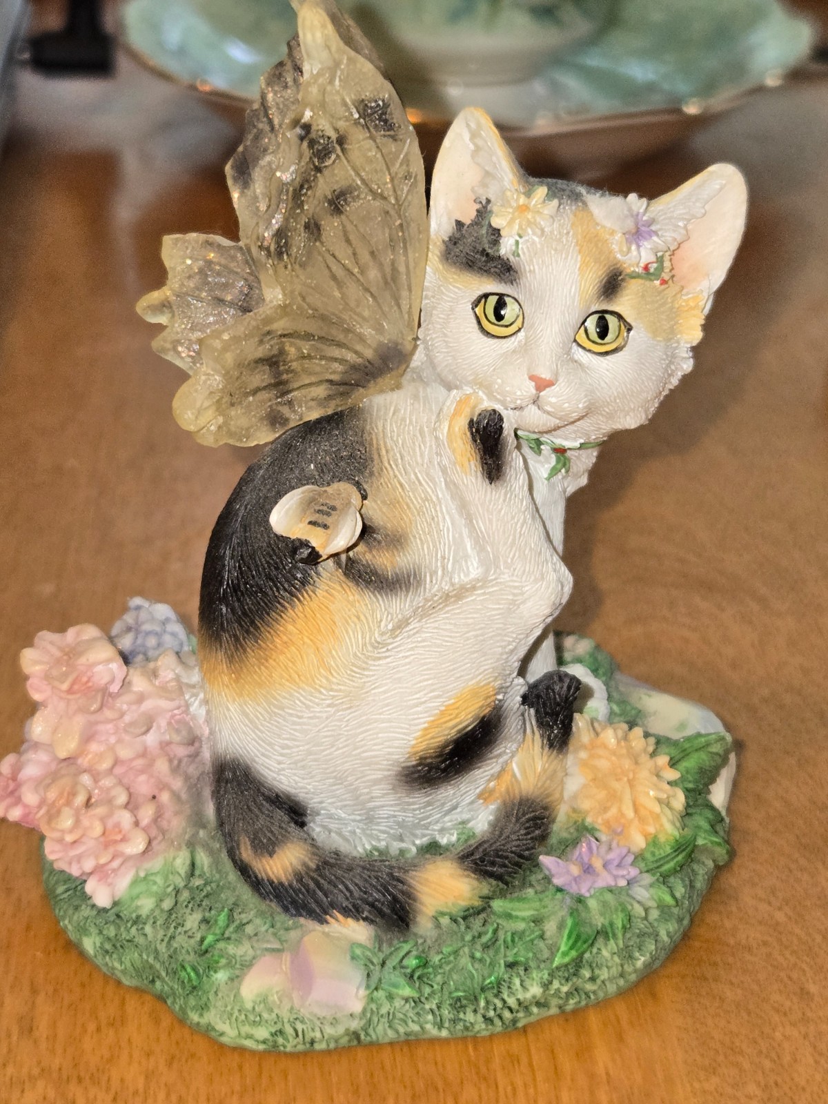 Faerie Glen Statue - Cat Tessa- handpainted Faerie Glen Statue - Cat Tessa- handpainted