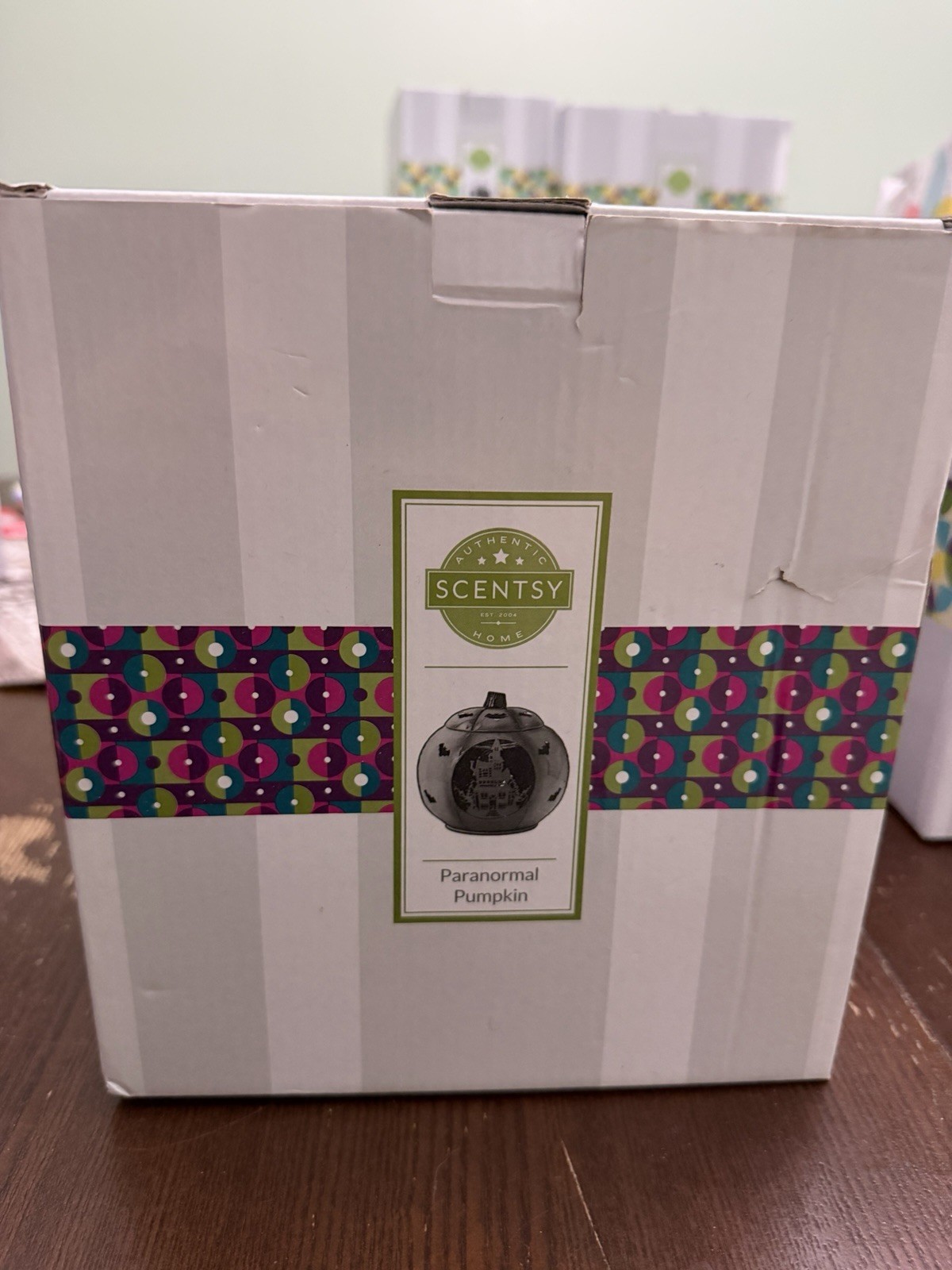 Scentsy Paranormal Pumpkin Full Size Warmer Sold Out Harvest Collection 2021 New Scentsy Paranormal Pumpkin Full Size Warmer Sold Out Harvest Collection 2021 New
